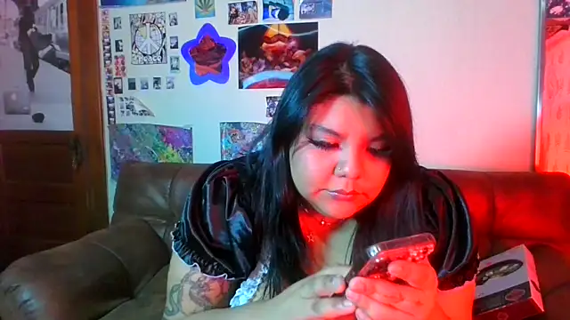 Snapshot of annoyedputa chatting on 04-24-26, 03:20 annoyedputa online show from 04-24-26, 03:20