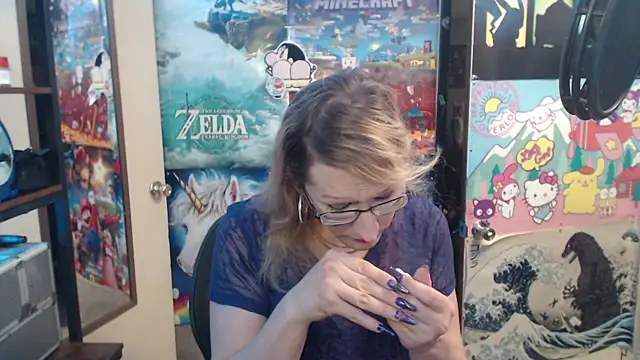 Savanah Banana  online show from 11-23-25, 12:43