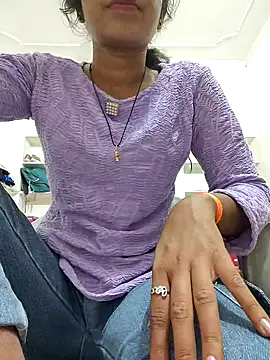 Isha kumari 69 online show from 02-23-26, 04:04