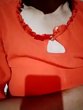 Snapshot of Ana_hoa chatting on 06-06-26, 08:35 Ana hoa online show from 06-06-26, 08:35