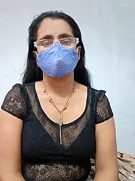 sanjana077 online show from 01-10-26, 07:32