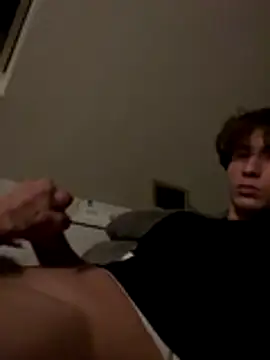 Snapshot of TeenNPlay chatting on 11-17-25, 02:17 TeenNPlay online show from 11-17-25, 02:17