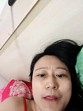 Snapshot of meiNv79 chatting on 11-26-25, 12:17 meiNv79 online show from 11-26-25, 12:17