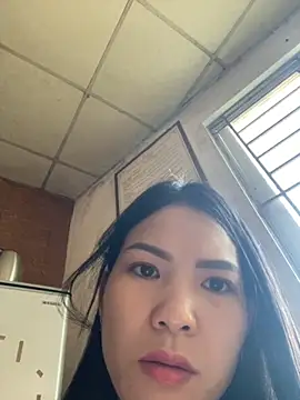 Beolulu online show from 11-14-25, 02:32