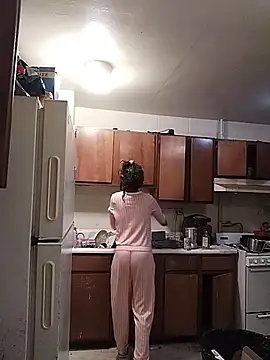 Snapshot of SITHANDRAH chatting on 11-16-25, 11:38 SITHANDRAH online show from 11-16-25, 11:38