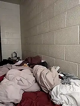 Snapshot of SITHANDRAH chatting on 11-21-25, 11:31 SITHANDRAH online show from 11-21-25, 11:31