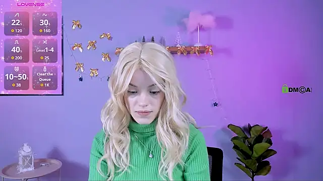 Snapshot of mia_starrr_ chatting on 01-14-26, 09:48 mia starrr online show from 01-14-26, 09:48