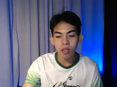 Urhotsilverboy online show from 03-03-26, 02:45