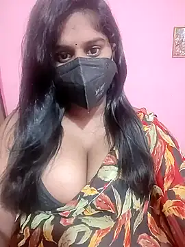 Snapshot of Keerthee_ chatting on 11-19-25, 05:02 Keerthee online show from 11-19-25, 05:02