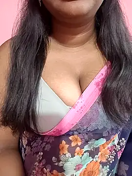 Snapshot of Keerthee_ chatting on 11-29-25, 06:05 Keerthee online show from 11-29-25, 06:05