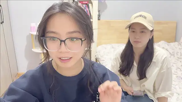 Hmm 0303 online show from 02-04-26, 03:51