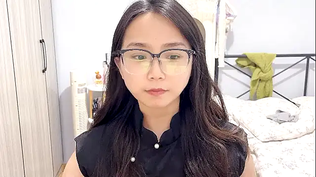 Hmm 0303 online show from 04-07-26, 04:40