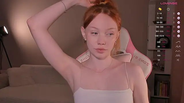 Elisahsthetics online show from 02-02-26, 01:37