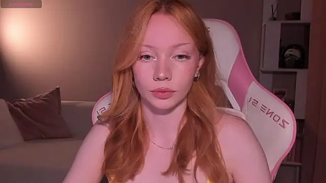 Snapshot of Elisahsthetics chatting on 08-02-26, 05:44 Elisahsthetics online show from 08-02-26, 05:44