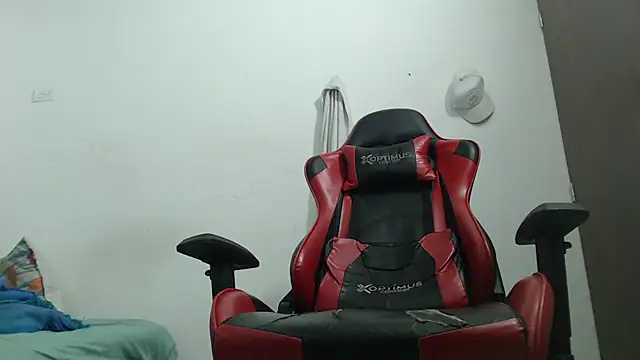 thebesthot online show from 11-22-25, 05:17