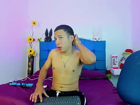 Lovers Spicy online show from 03-08-26, 03:21