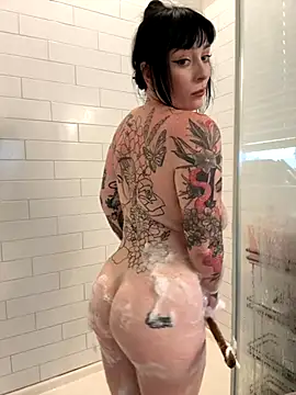 Snapshot of LoveDovexxx chatting on 11-24-25, 07:46 LoveDovexxx online show from 11-24-25, 07:46