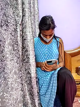 Student12th online show from 11-12-25, 01:06