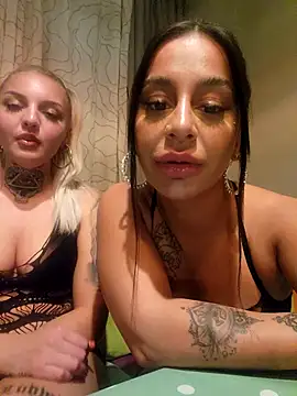 joey layla online show from 11-05-25, 06:52