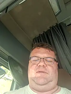 Grase44 online show from 11-28-25, 11:35