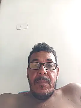 Snapshot of bruno_324278 chatting on 05-08-26, 08:58 bruno 324278 online show from 05-08-26, 08:58