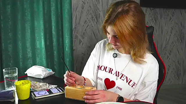 Snapshot of ManaBybel chatting on 11-07-25, 10:04 ManaBybel online show from 11-07-25, 10:04