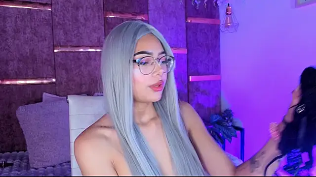  ViolletteNoir  online show from 11-20-25, 08:08