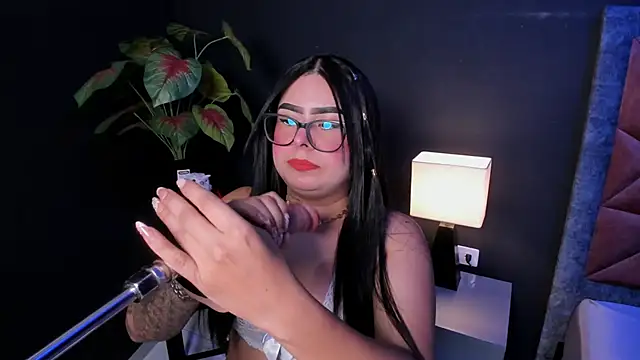 Snapshot of Amy_whittee chatting on 03-23-26, 03:21 Amy whittee online show from 03-23-26, 03:21