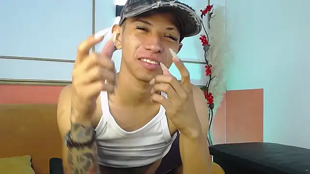 Tessachains 2  online show from 11-21-25, 01:59