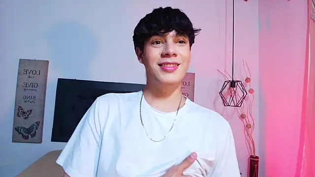 Isaac Kurtt online show from 11-21-25, 07:56