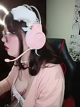 Snapshot of Michi_sauria1 chatting on 07-16-26, 11:38 Michi sauria1 online show from 07-16-26, 11:38