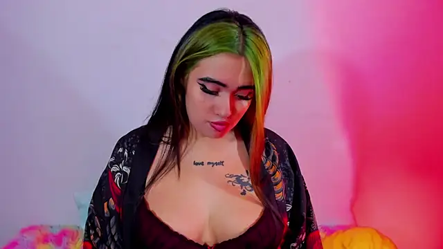 Lilith Zenith  online show from 11-14-25, 04:55