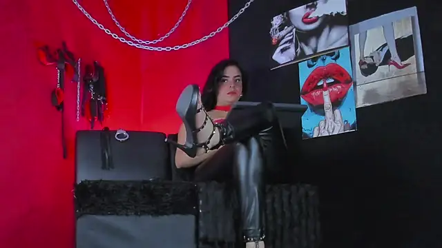 KatrinaStone online show from 11-19-25, 09:26