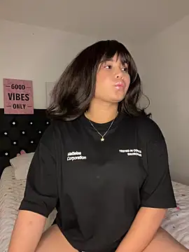 LoliitaBennett online show from 03-29-26, 01:27