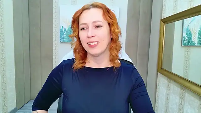 Snapshot of Evie_Berret chatting on 11-09-25, 10:46 Evie Berret online show from 11-09-25, 10:46