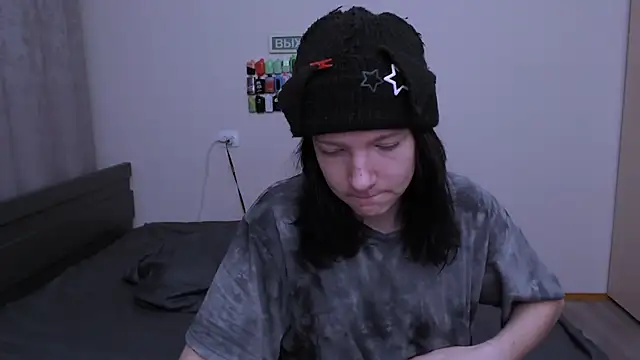 RaidenXL online show from 11-17-25, 08:36