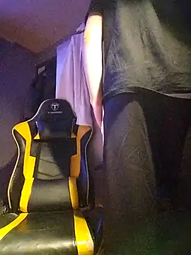 Snapshot of maneme19 chatting on 11-06-25, 05:30 maneme19 online show from 11-06-25, 05:30