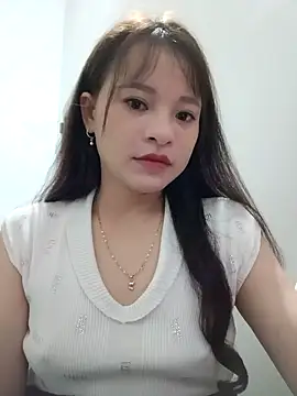 Snapshot of jerry-babe chatting on 11-13-25, 12:15 jerry-babe online show from 11-13-25, 12:15