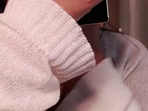 Snapshot of LannyShell chatting on 01-18-26, 05:06 LannyShell online show from 01-18-26, 05:06