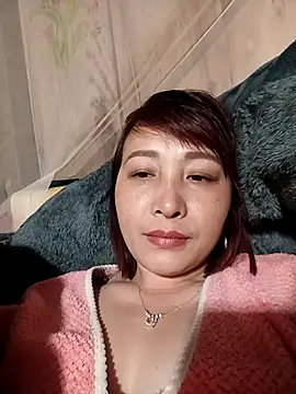 Snapshot of Missa-kute20 chatting on 02-09-26, 02:43 Missa-kute20 online show from 02-09-26, 02:43