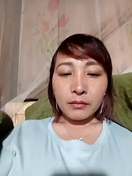 Snapshot of Missa-kute20 chatting on 02-10-26, 05:44 Missa-kute20 online show from 02-10-26, 05:44