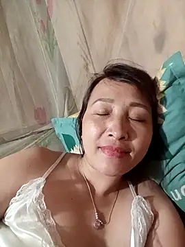 Snapshot of Missa-kute20 chatting on 02-14-26, 05:26 Missa-kute20 online show from 02-14-26, 05:26