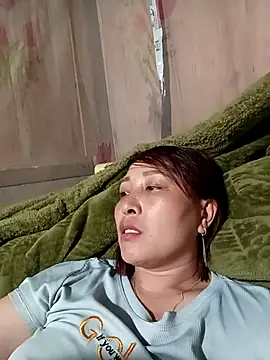 Snapshot of Missa-kute20 chatting on 02-27-26, 05:29 Missa-kute20 online show from 02-27-26, 05:29