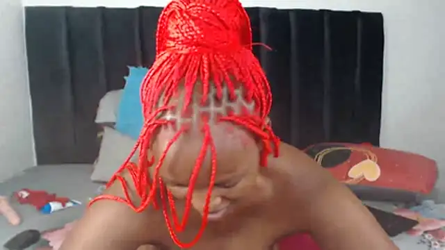 Snapshot of Miss-Berries chatting on 01-09-26, 05:54 Miss-Berries online show from 01-09-26, 05:54