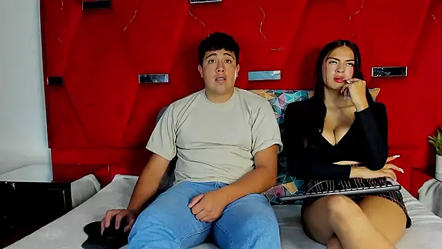 Emmaanddarling online show from 01-14-26, 04:12