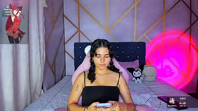 Snapshot of _vaiolet_owo chatting on 02-28-26, 05:08 vaiolet owo online show from 02-28-26, 05:08