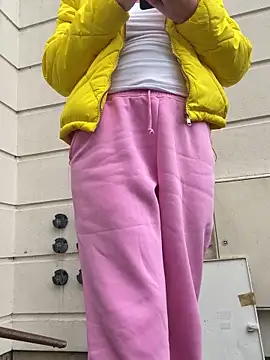 Snapshot of pervimilf chatting on 11-12-25, 02:28 pervimilf online show from 11-12-25, 02:28