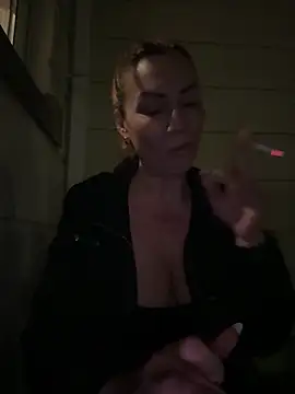 Snapshot of pervimilf chatting on 12-23-25, 12:08 pervimilf online show from 12-23-25, 12:08