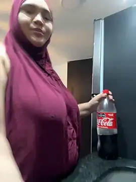 sweetmuslim01 online show from 01-24-25, 09:37