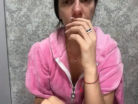 Angelinaa19 online show from 12-03-25, 09:51